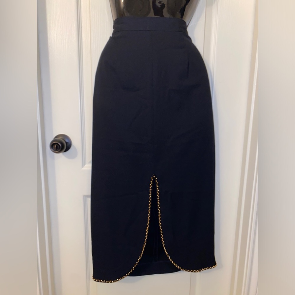 Apart Gorgeous Black Skirt Size 10